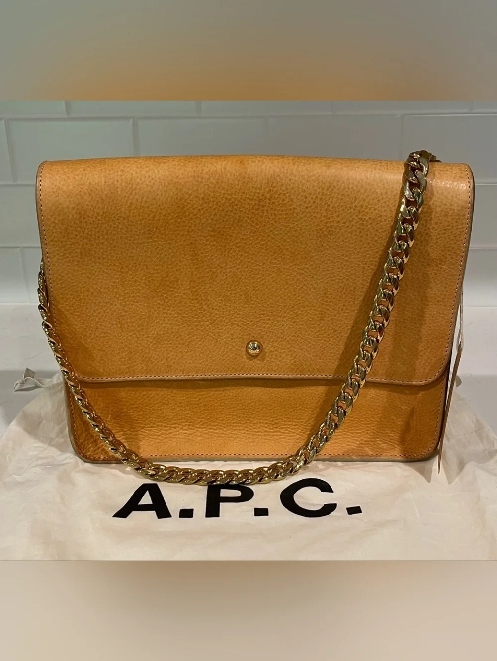 A.P.C. Vachetta Leather Flap Chain Shoulder Bag Tag Attached With Dust Bag Rare